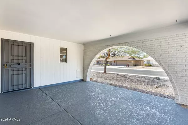 13022 W WESTGATE Drive, Sun City West, AZ 85375