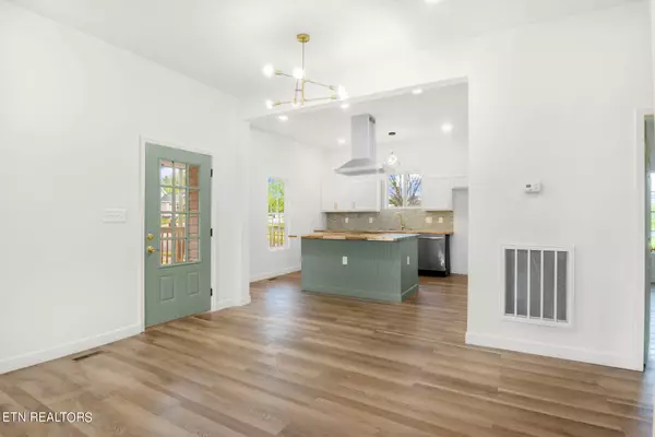 300 Ben Hur Ave, Knoxville, TN 37915