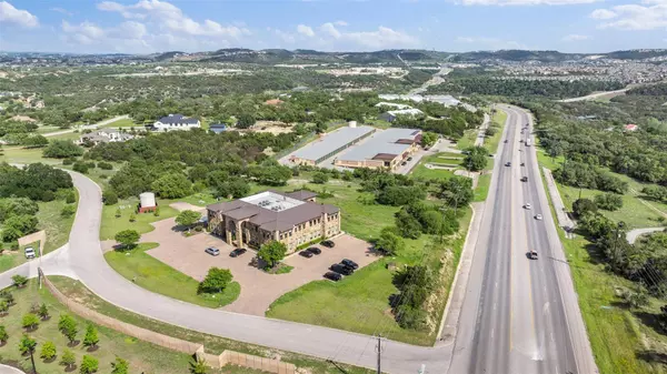 5101 Hidden Creek LN, Spicewood, TX 78669