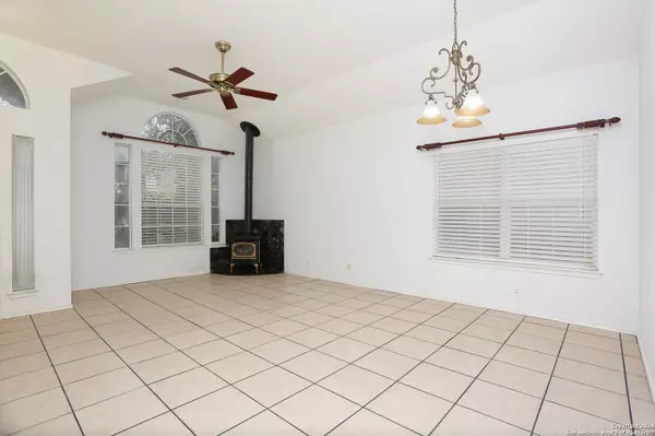 2318 GOAT CREEK RUN, San Antonio, TX 78232-4039