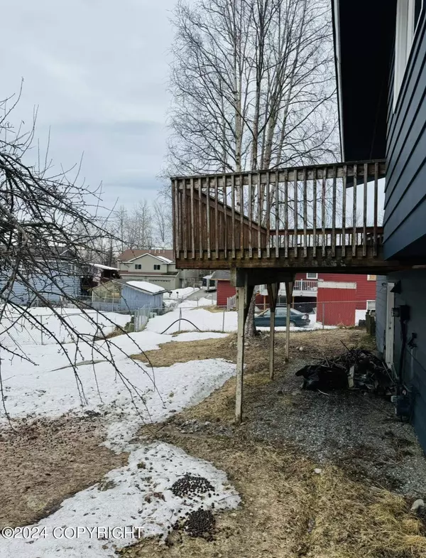 2340 Paxson DR, Anchorage, AK 99504