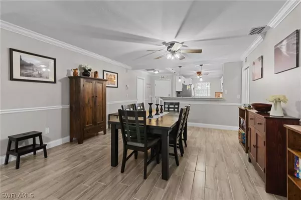 1271 Hazeltine DR, Fort Myers, FL 33919