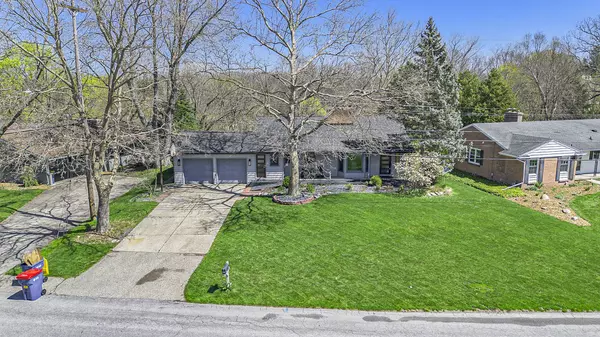 1661 Millbank SE Street, Grand Rapids, MI 49508