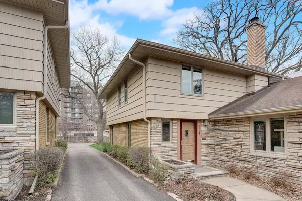 2717 W 28th ST, Minneapolis, MN 55416