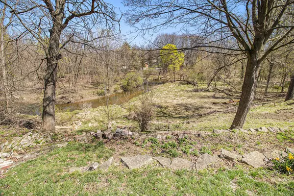 1661 Millbank SE Street, Grand Rapids, MI 49508