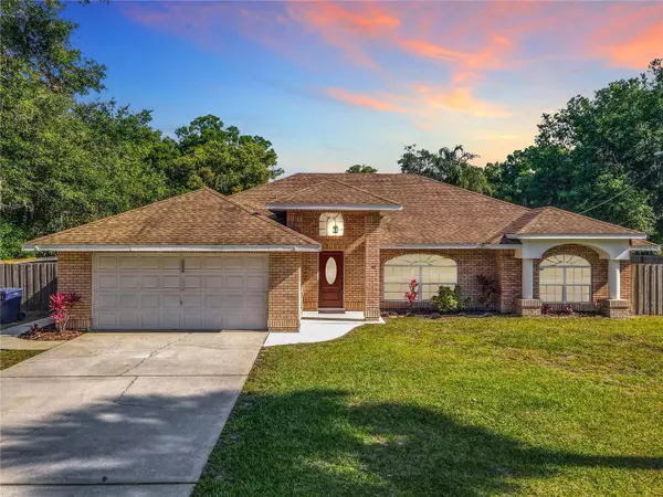 220 W NEW YORK AVE, Lake Helen, FL 32744