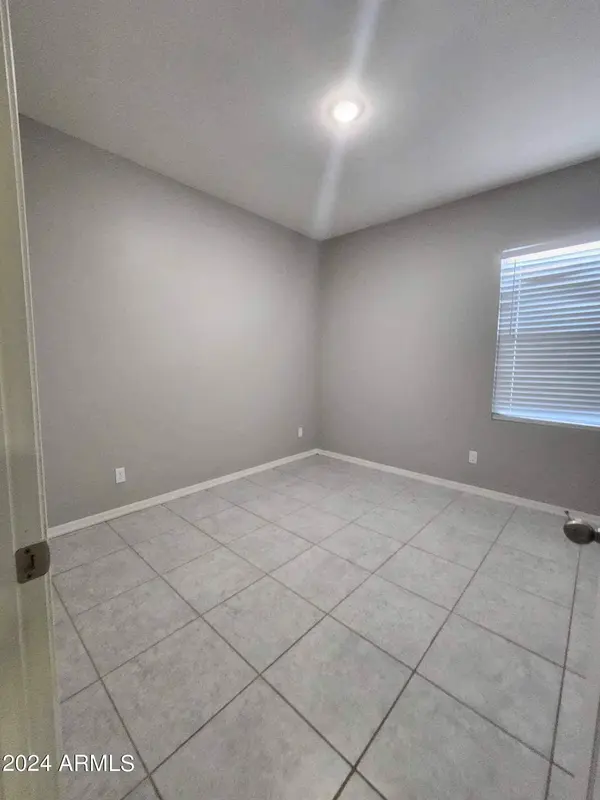 35242 W San Capistrano Avenue, Maricopa, AZ 85138