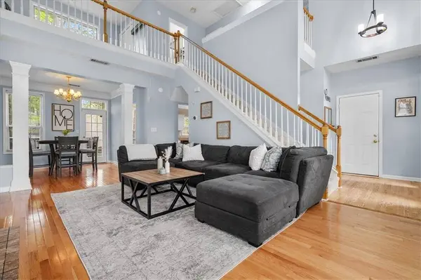 5104 Berryhill CT SE, Smyrna, GA 30082