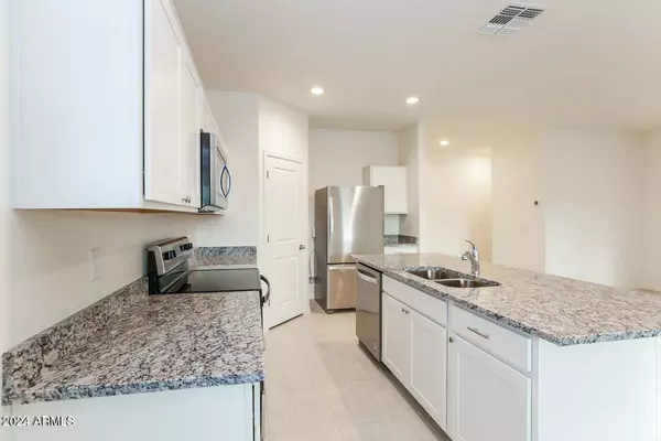 35257 W SAN CAPISTRANO Avenue, Maricopa, AZ 85138