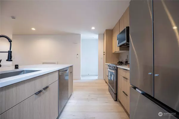 3604 35th AVE W, Seattle, WA 98199