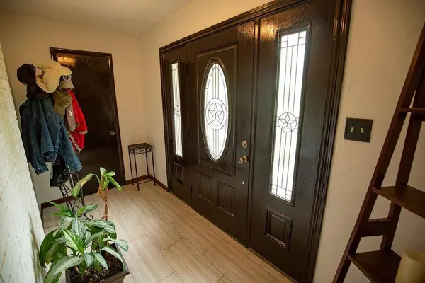 11209 Smallwood Drive, Burleson, TX 76028