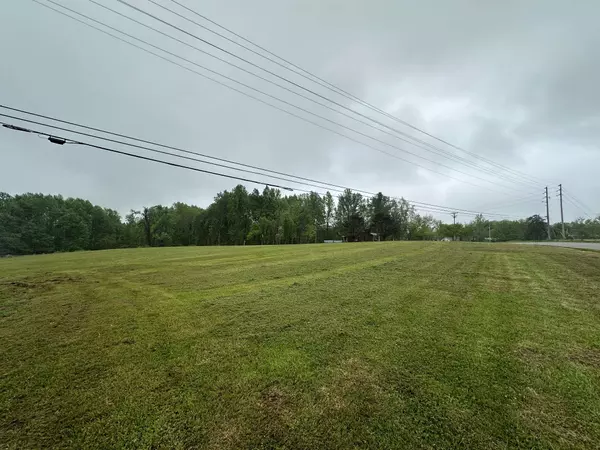 2745 McCoinsville Rd, Gainesboro, TN 38562