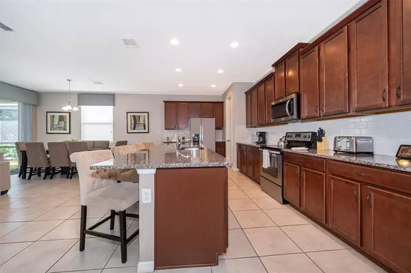 9005 SUNSHINE RIDGE LOOP, Kissimmee, FL 34747