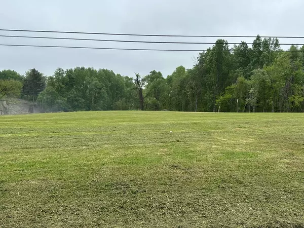 2745 McCoinsville Rd, Gainesboro, TN 38562