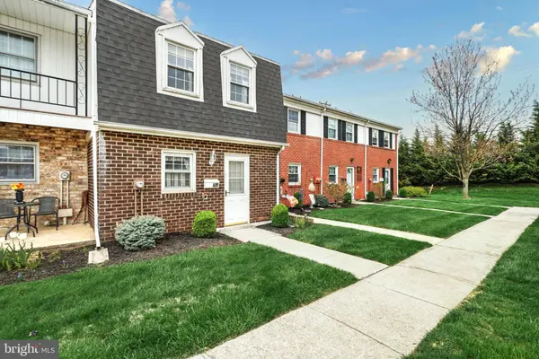 753 HARDWICK PL, York, PA 17404