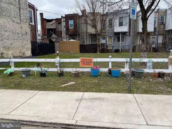 2423 N NATRONA ST, Philadelphia, PA 19132