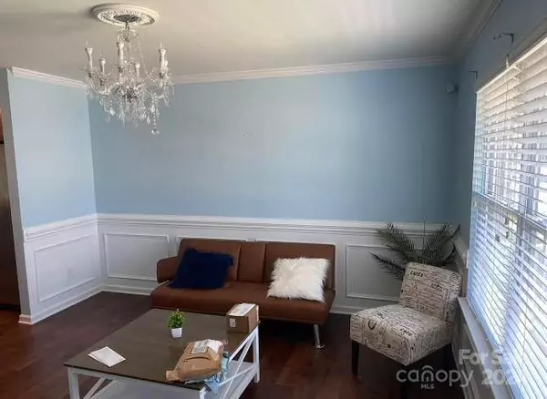 7021 Thorncrown ST, Charlotte, NC 28214