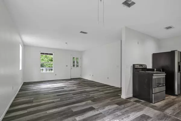 4575 Sugartown Road, Crestview, FL 32536