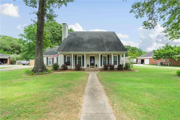 2321 Carrington DR, Mobile, AL 36695