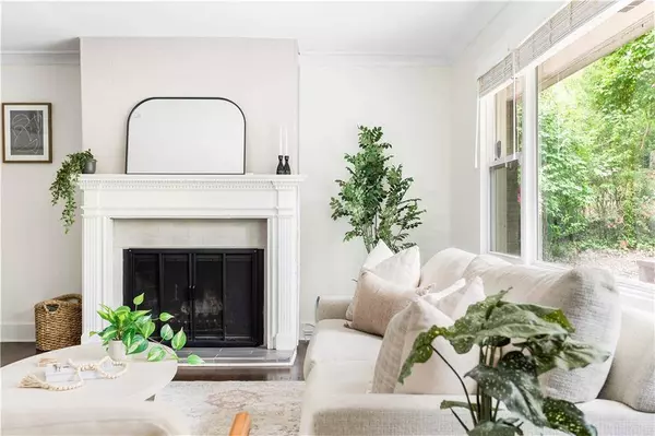 2372 Bolling Brook DR SW, Atlanta, GA 30311