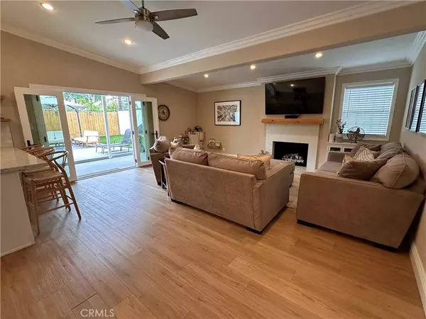 634 W West AVE, Fullerton, CA 92832