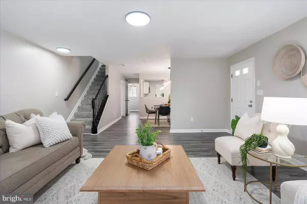 801 EDMONDSON, Baltimore, MD 21228