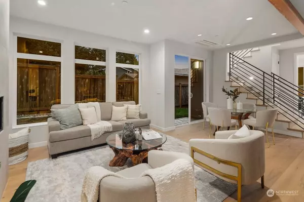 13012 132nd AVE NE, Kirkland, WA 98034