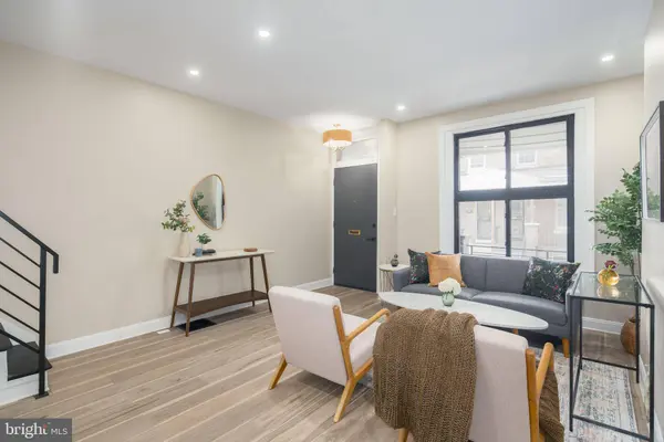 1527 N HOLLYWOOD ST, Philadelphia, PA 19121