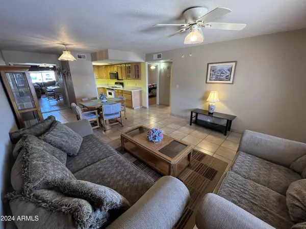 319 E Lancaster Court, Florence, AZ 85132