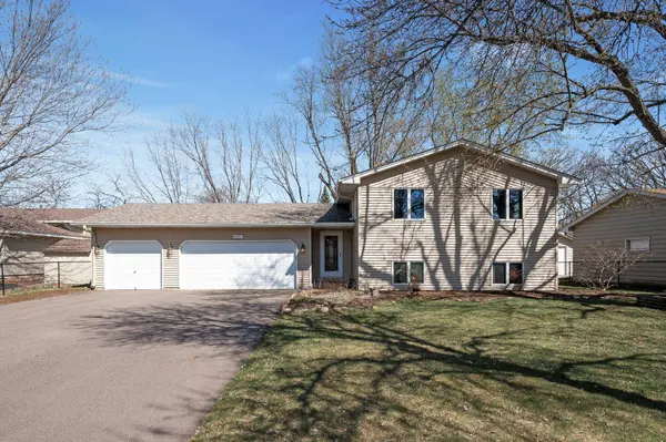 12061 Ilex ST NW, Coon Rapids, MN 55448