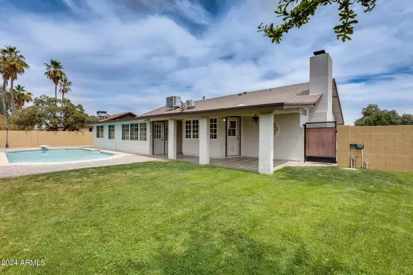 14018 N 44TH Drive, Glendale, AZ 85306