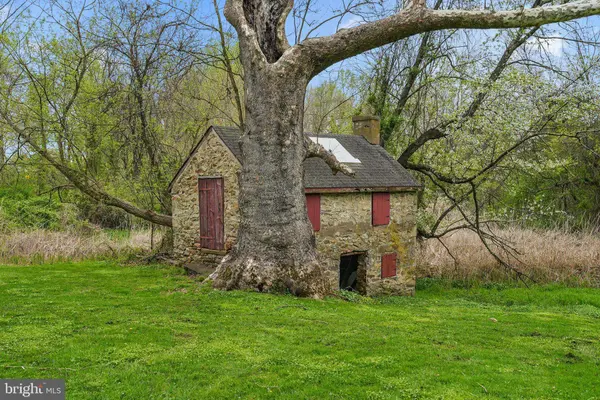 304 W BRISTOL RD, Feasterville Trevose, PA 19053