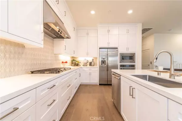 183 Carlow, Irvine, CA 92618