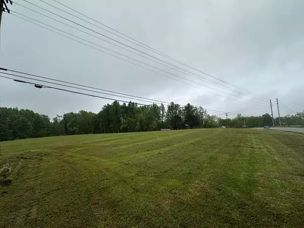 2745 McCoinsville Rd, Gainesboro, TN 38562