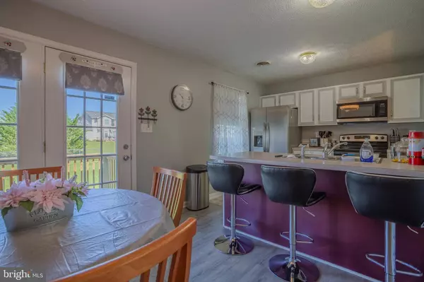 195 BRONTE AVE, Inwood, WV 25428