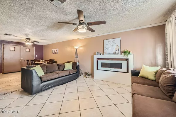 6149 W CORONADO Road, Phoenix, AZ 85035