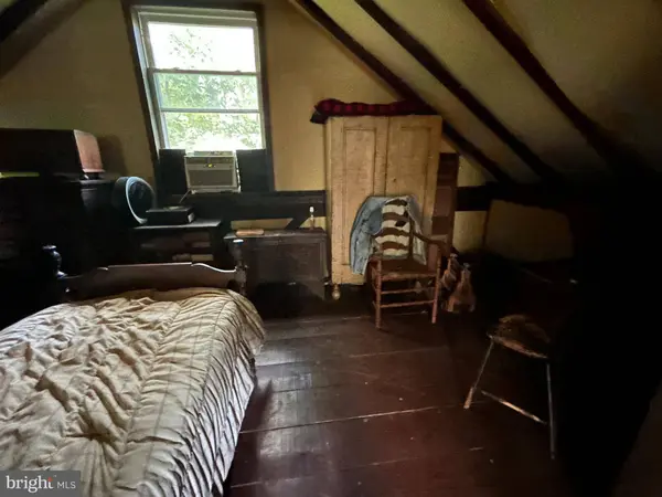 534 RIVERBEND LN, West Chester, PA 19382