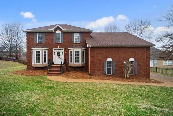 205 Fieldstone Dr, White House, TN 37188