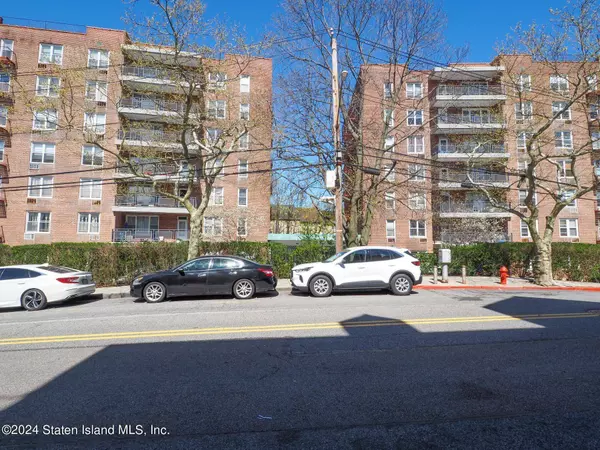 55 Austin Place #5p, Staten Island, NY 10304