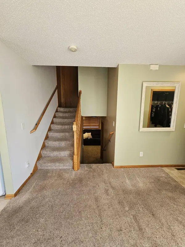 230 2nd ST SW, Rice, MN 56367