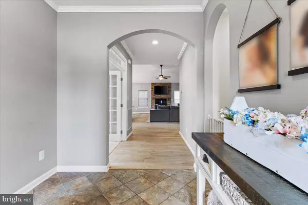 151 MERLOT DR, Stephenson, VA 22656