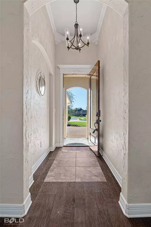 512 Brompton Lane, Bossier City, LA 71111