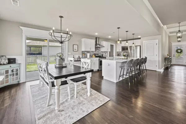 1903 Kenilworth DR, Columbia, MO 65203