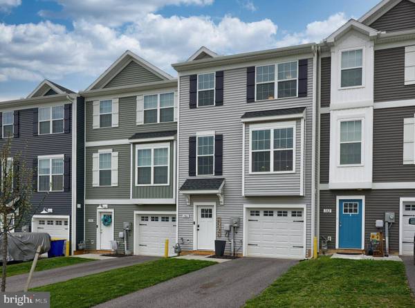 186 HUDSON BLVD, Red Lion, PA 17356