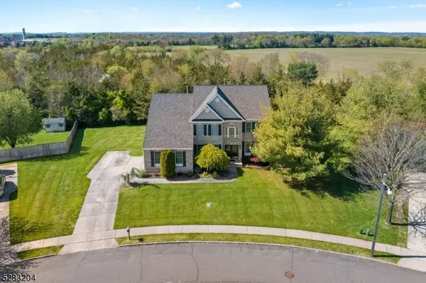 12 Deborah Dr, Franklin Twp., NJ 08873