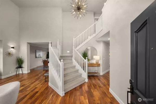 15710 124th AVE NE, Woodinville, WA 98072