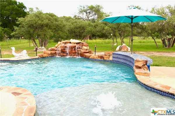 124 Gruene HVN, New Braunfels, TX 78132