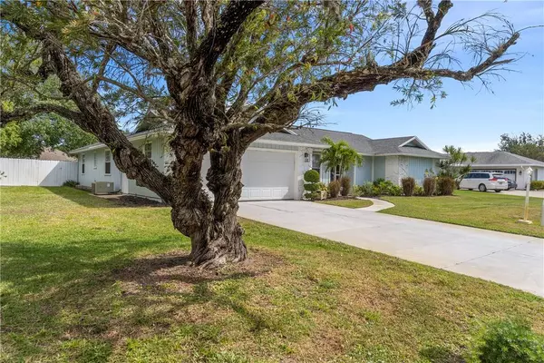 160 E Forest Park DR, Vero Beach, FL 32962