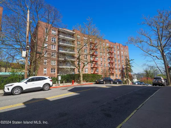 55 Austin Place #5p, Staten Island, NY 10304