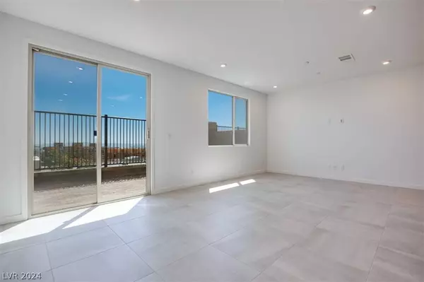 716 Echelon Street, Las Vegas, NV 89138